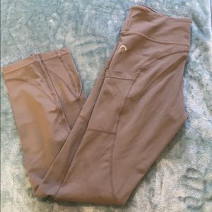 Curves and combat boots legging with pockets